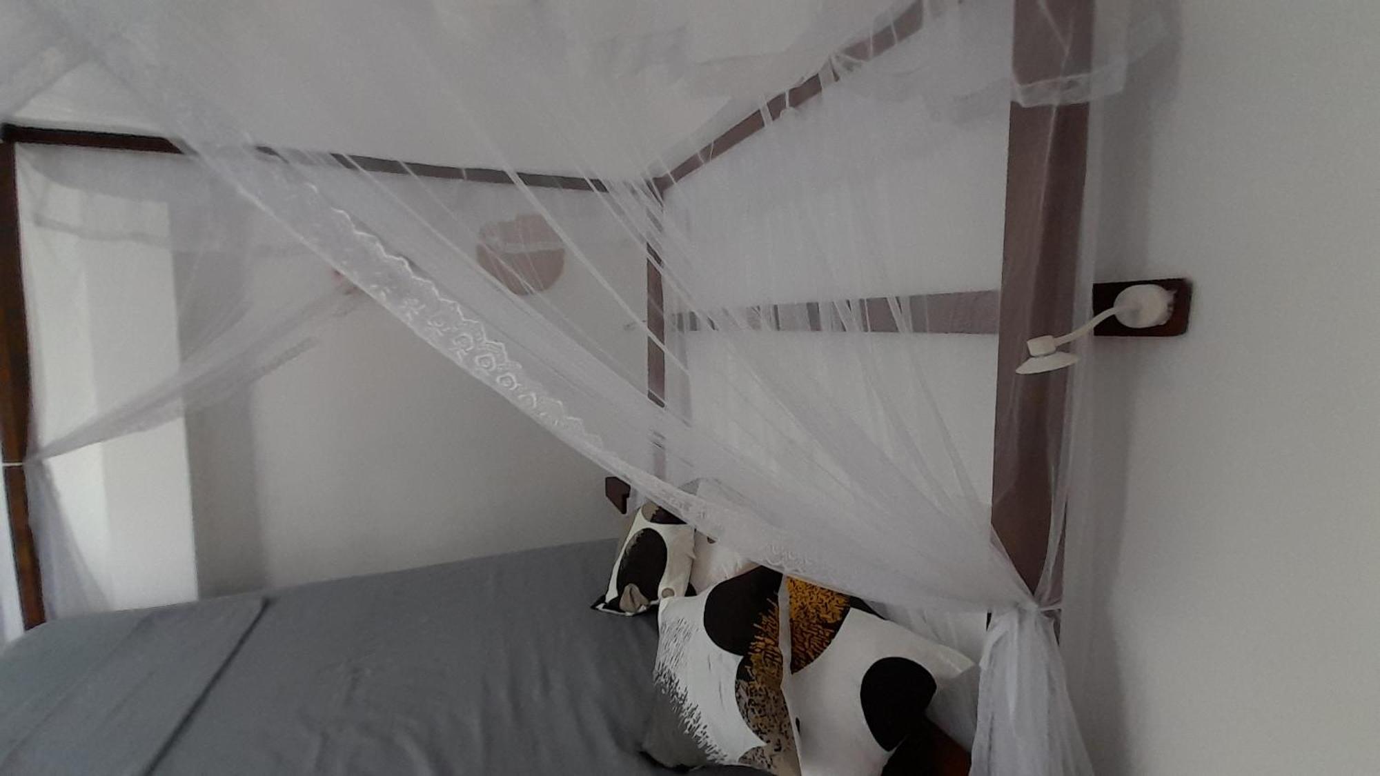 Srimany Bed & Breakfast Mirissa Ngoại thất bức ảnh