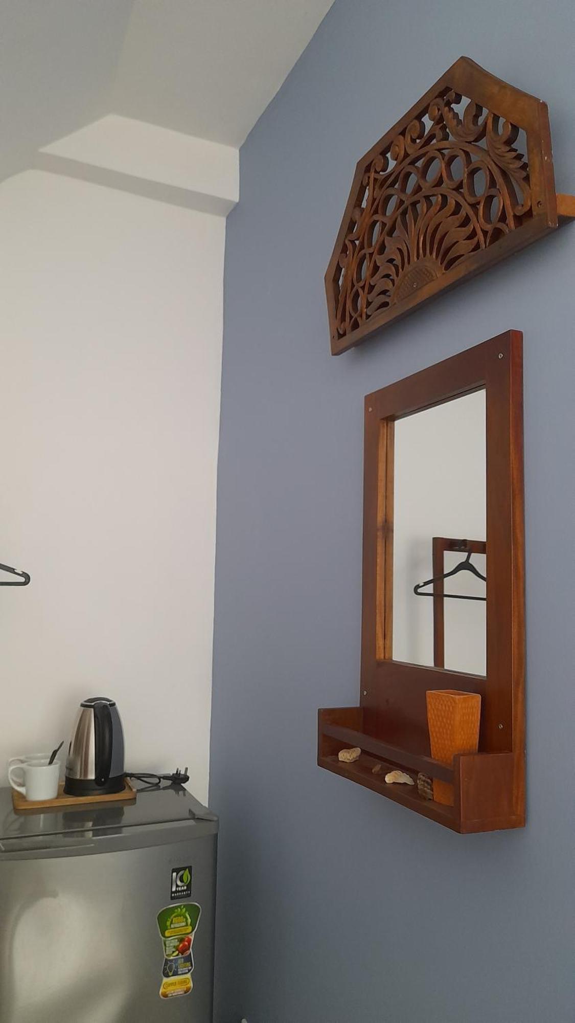 Srimany Bed & Breakfast Mirissa Ngoại thất bức ảnh