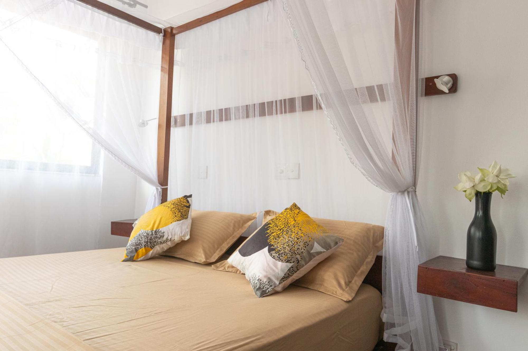 Srimany Bed & Breakfast Mirissa Ngoại thất bức ảnh